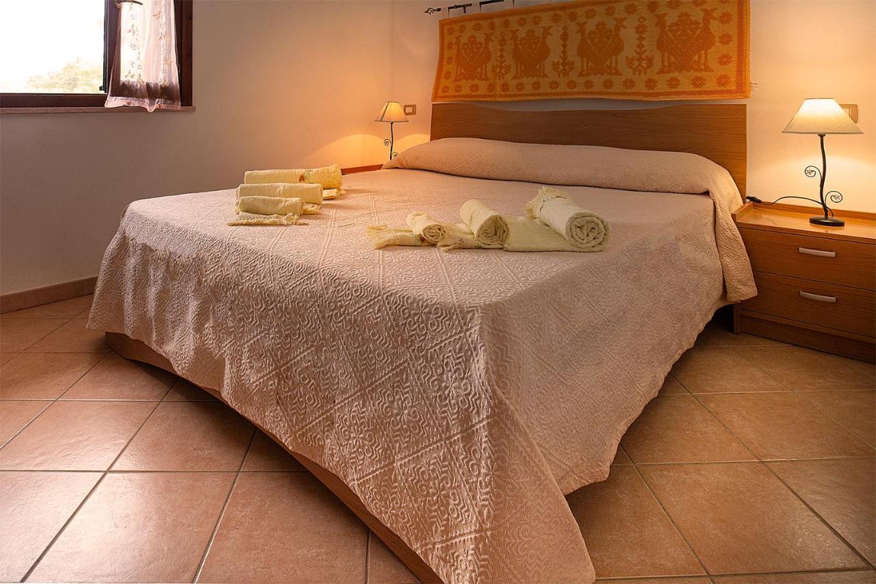 Agriturismo I Doni Del Mandorlo Alghero Bagian luar foto